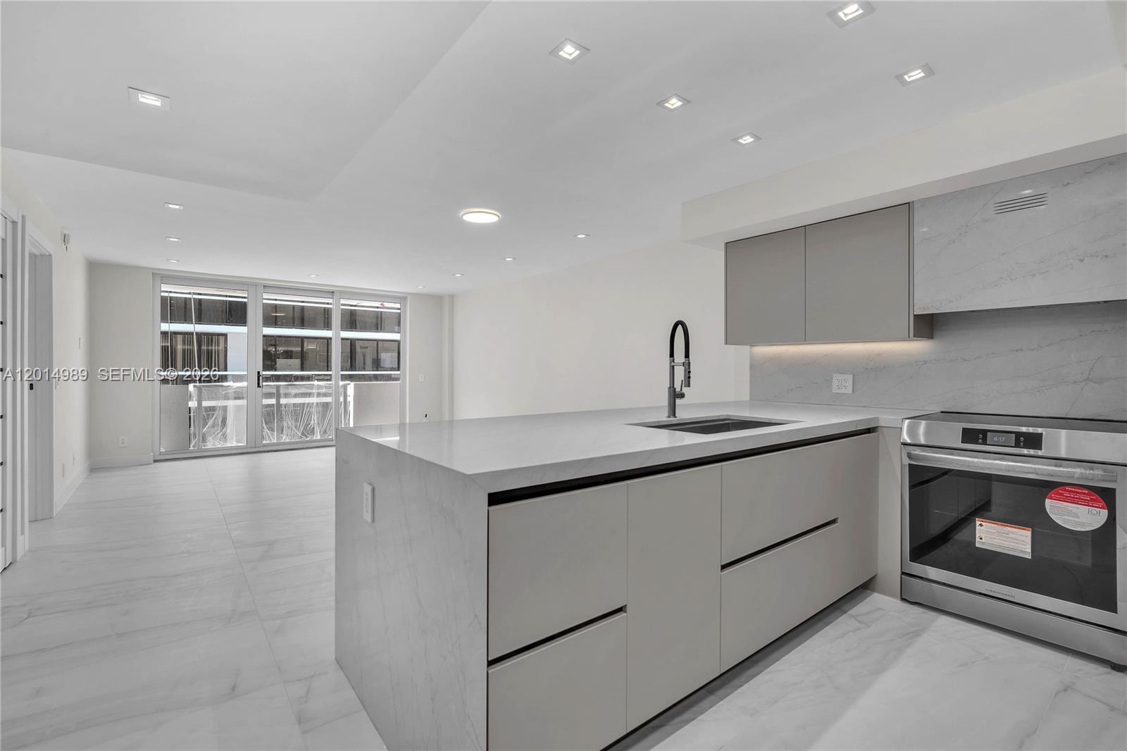 9499 Collins Ave #1009, Surfside FL 33154