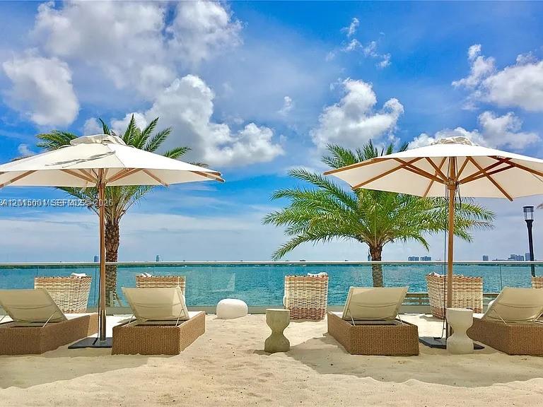 2900 NE 7th Ave #3207, Miami FL 33137