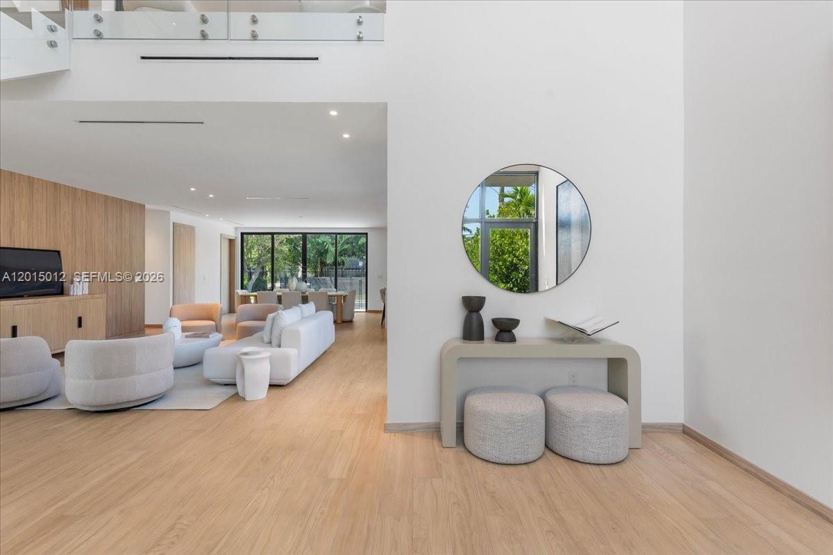 2175 SW 25th St, Miami FL 33133