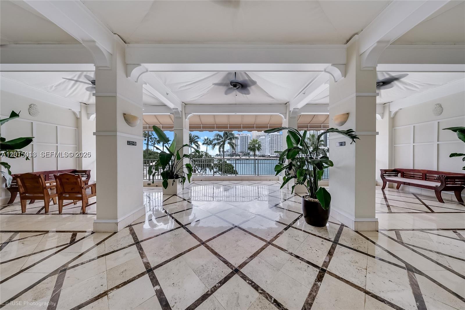 701 Brickell Key Blvd #2511, Miami FL 33131