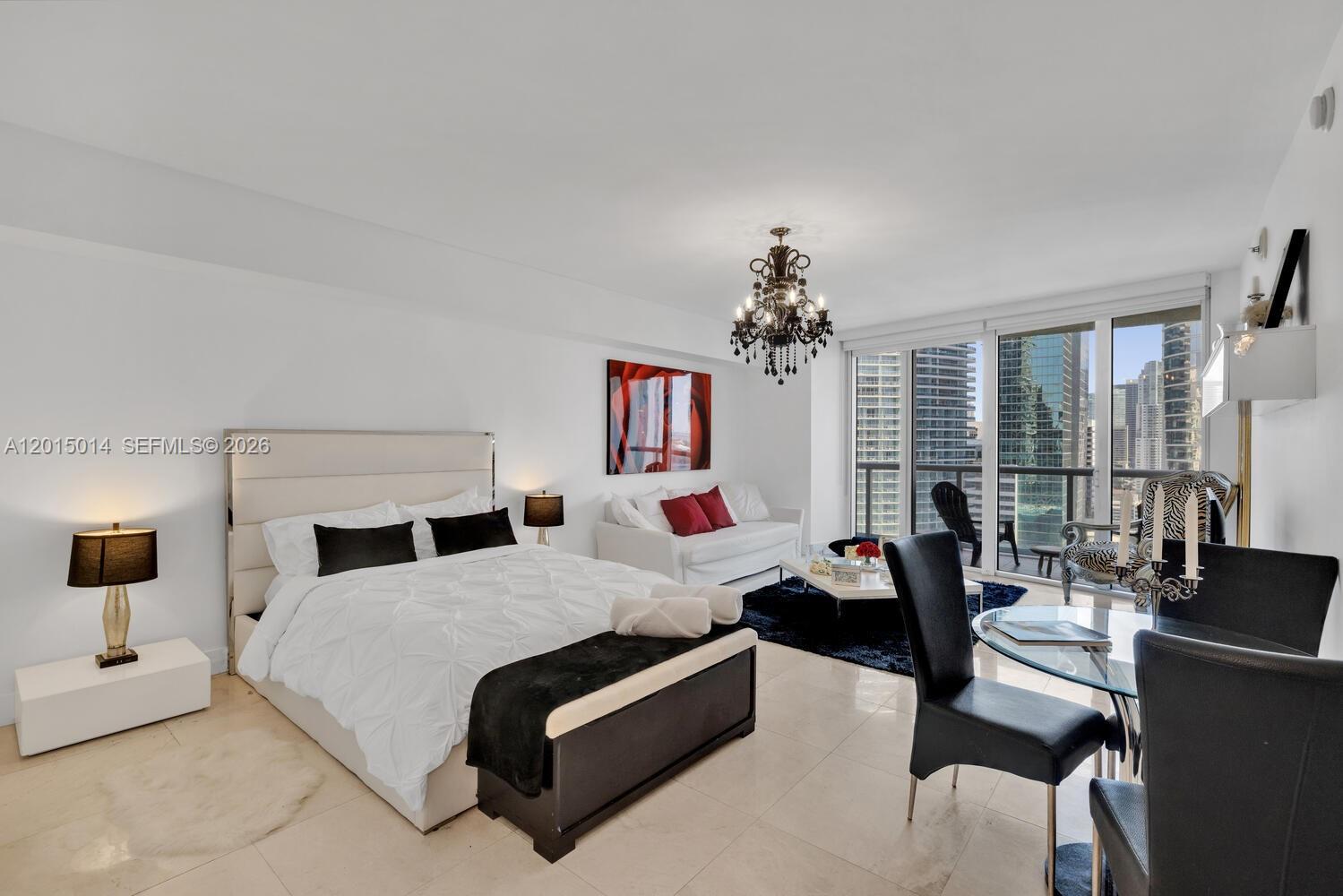 475 Brickell Ave #2610, Miami FL 33131