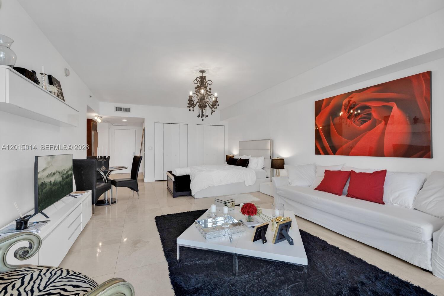475 Brickell Ave #2610, Miami FL 33131