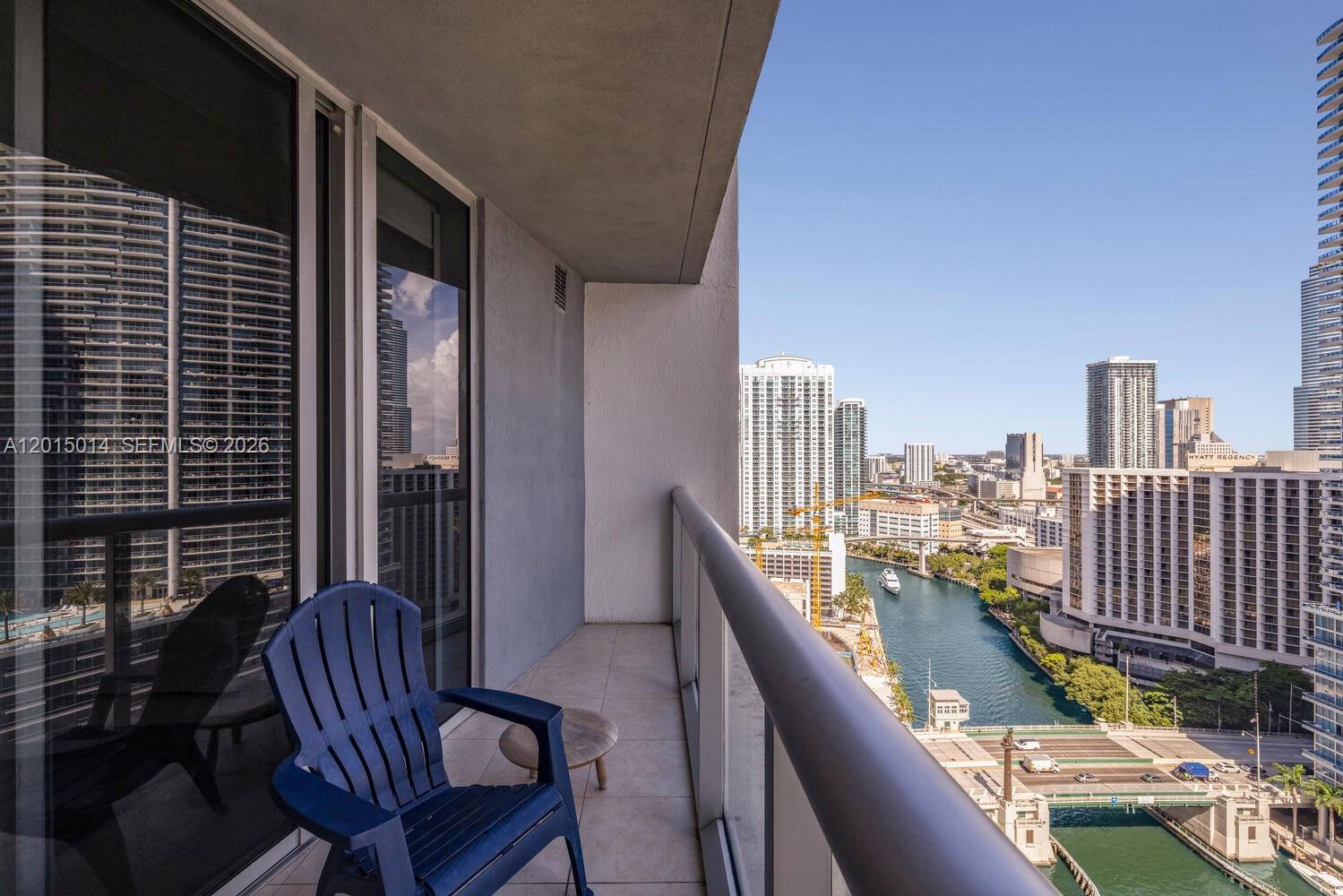 475 Brickell Ave #2610, Miami FL 33131