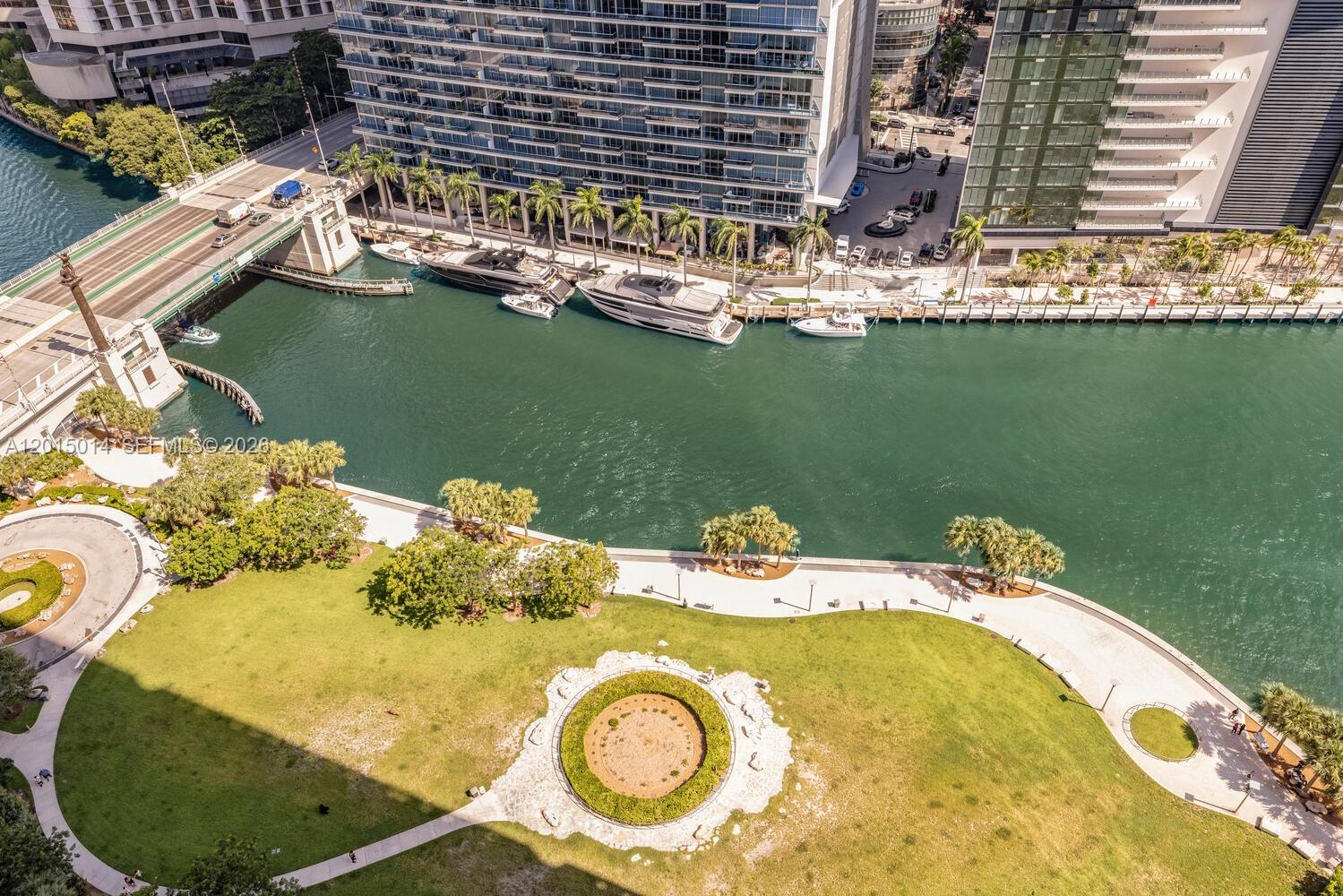 475 Brickell Ave #2610, Miami FL 33131