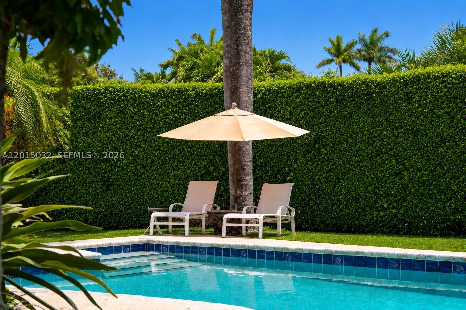 363 S Hibiscus Dr, Miami Beach FL 33139
