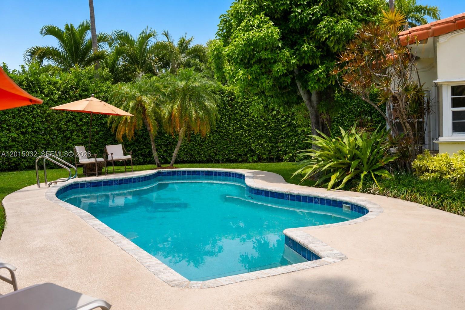 363 S Hibiscus Dr, Miami Beach FL 33139