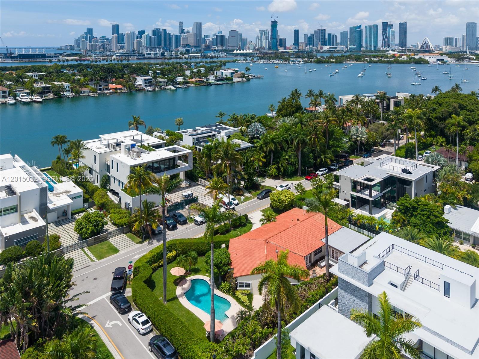 363 S Hibiscus Dr, Miami Beach FL 33139