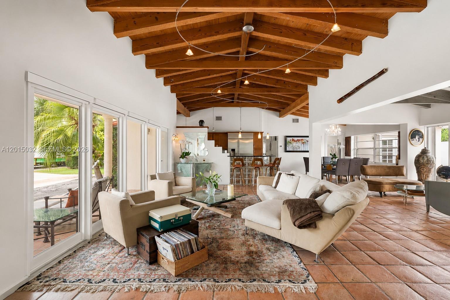 363 S Hibiscus Dr, Miami Beach FL 33139