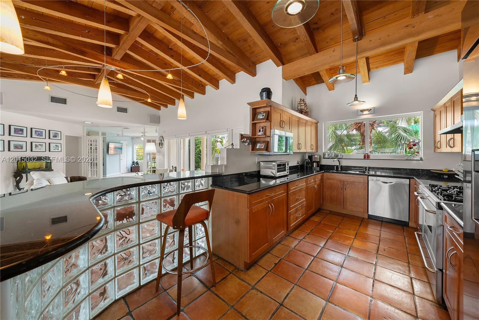 363 S Hibiscus Dr, Miami Beach FL 33139