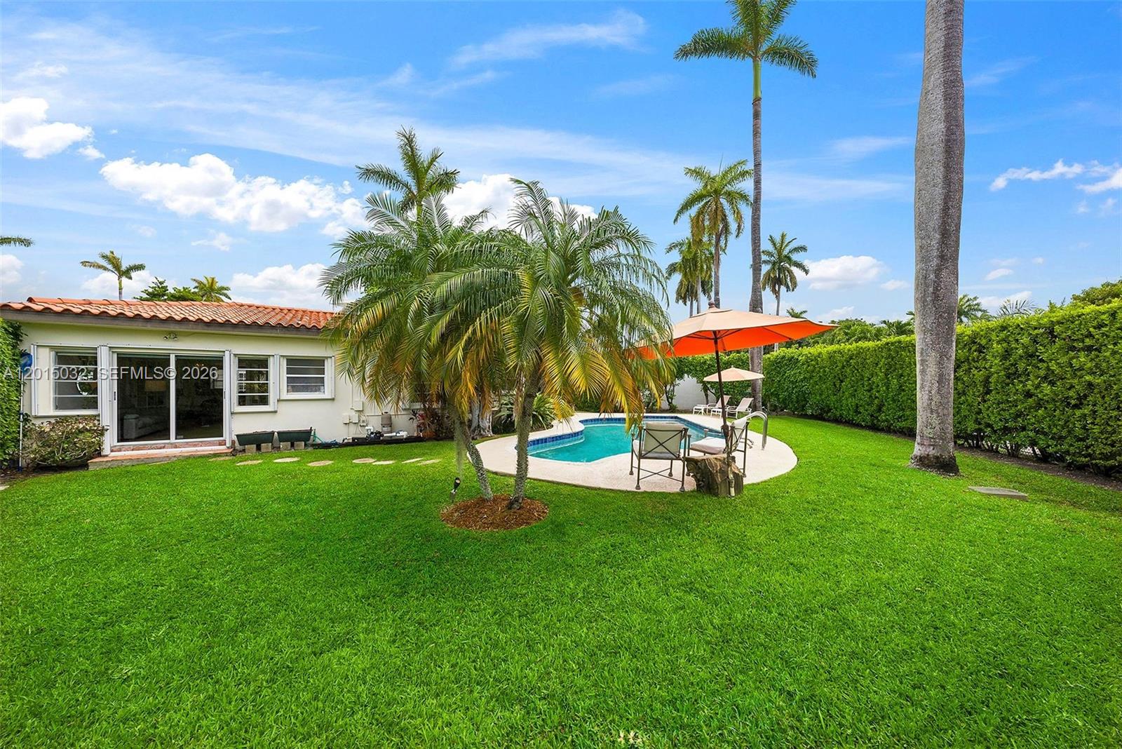 363 S Hibiscus Dr, Miami Beach FL 33139