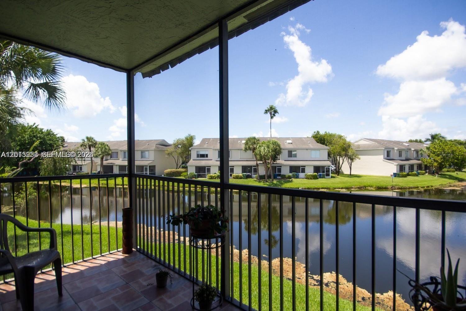 16561 Blatt Blvd #201, Weston FL 33326