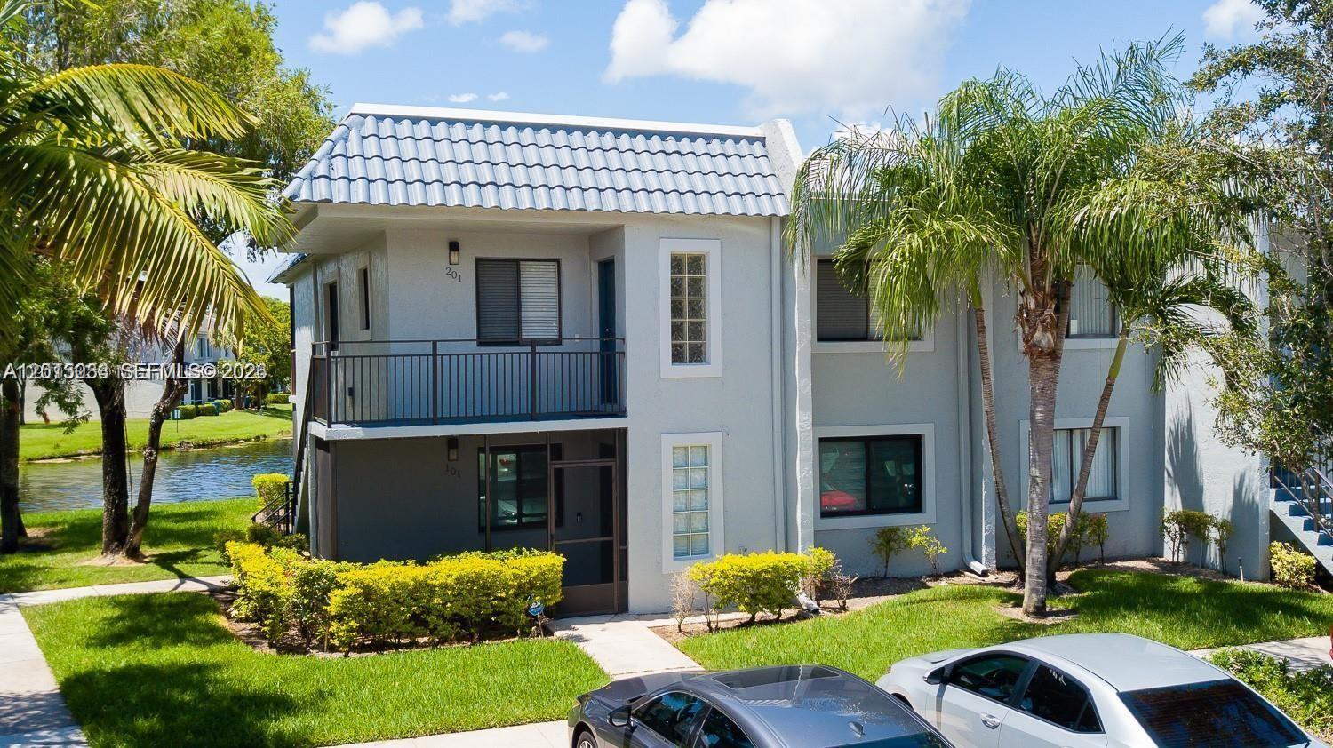 16561 Blatt Blvd #201, Weston FL 33326