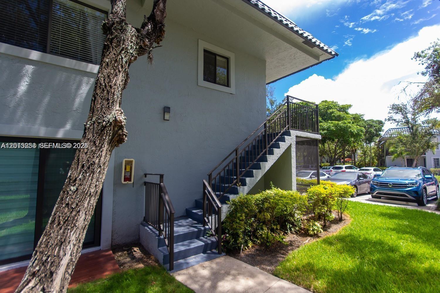 16561 Blatt Blvd #201, Weston FL 33326