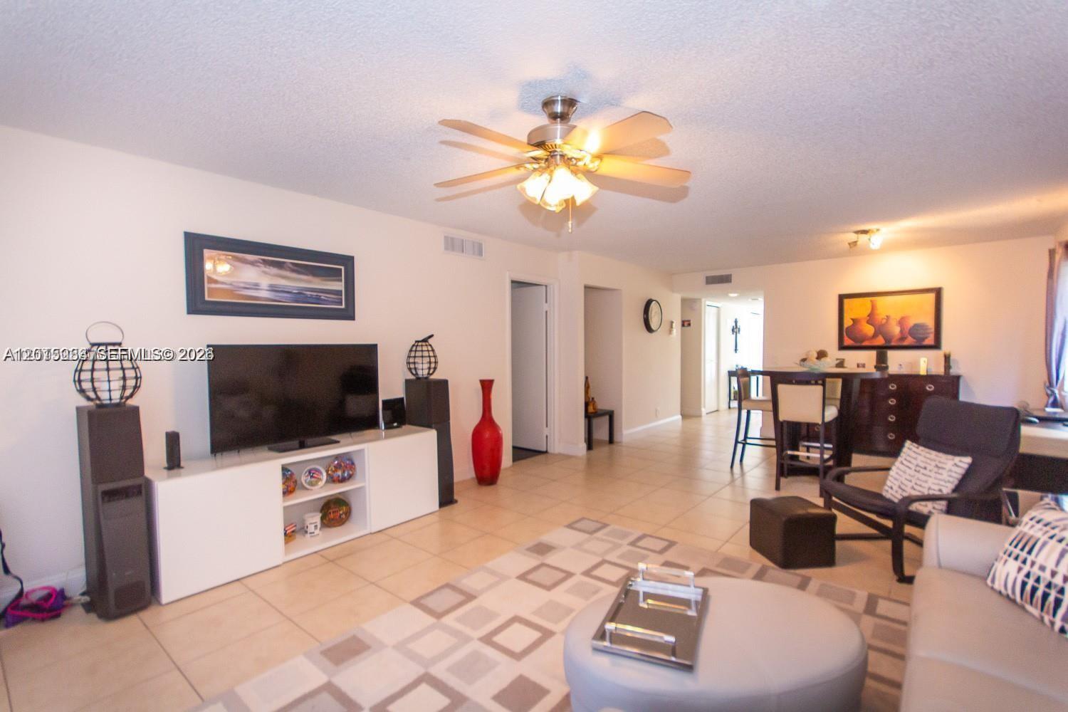 16561 Blatt Blvd #201, Weston FL 33326