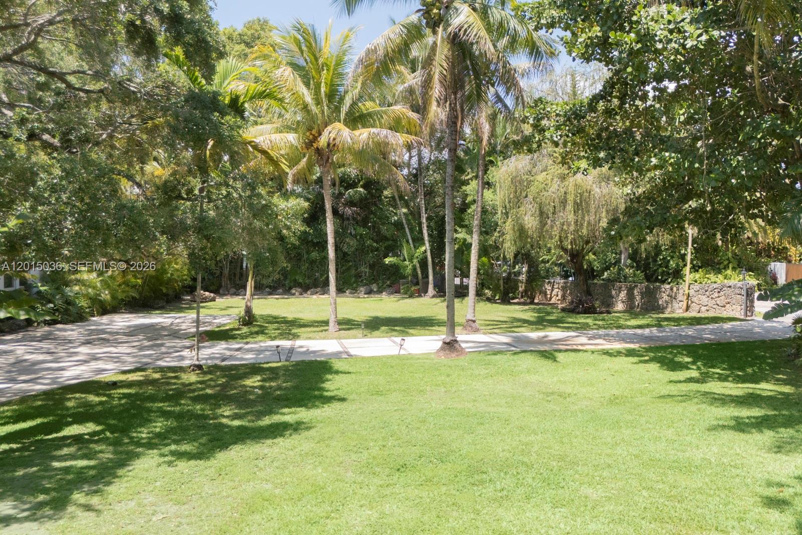 5340 Banyan Dr, Coral Gables FL 33156