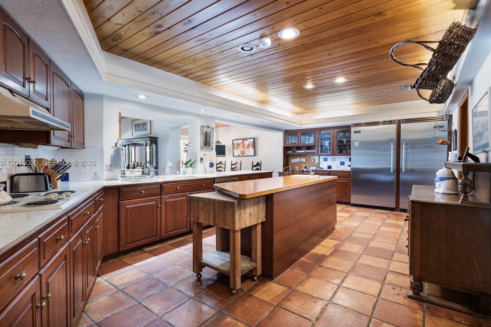 5340 Banyan Dr, Coral Gables FL 33156