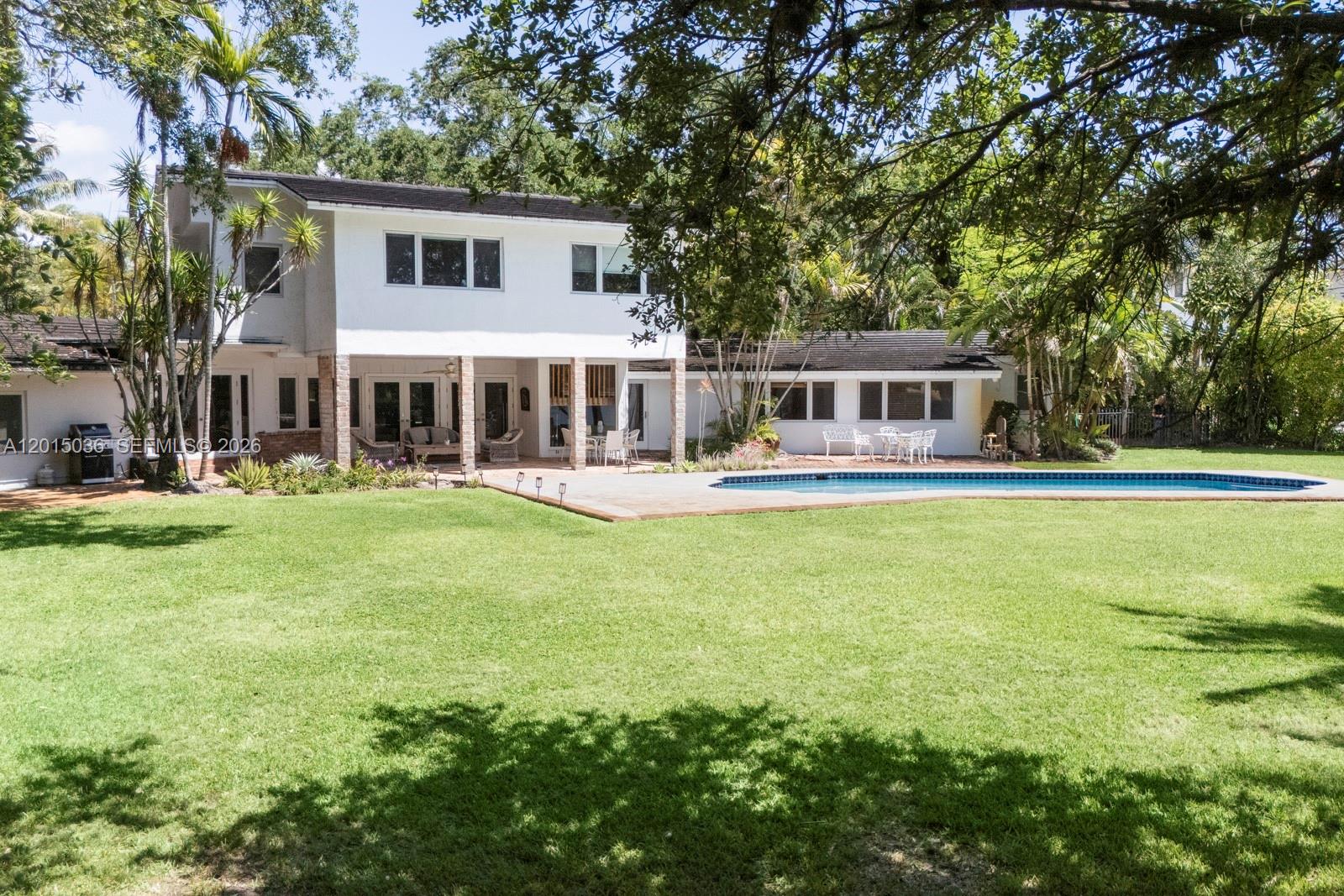 5340 Banyan Dr, Coral Gables FL 33156