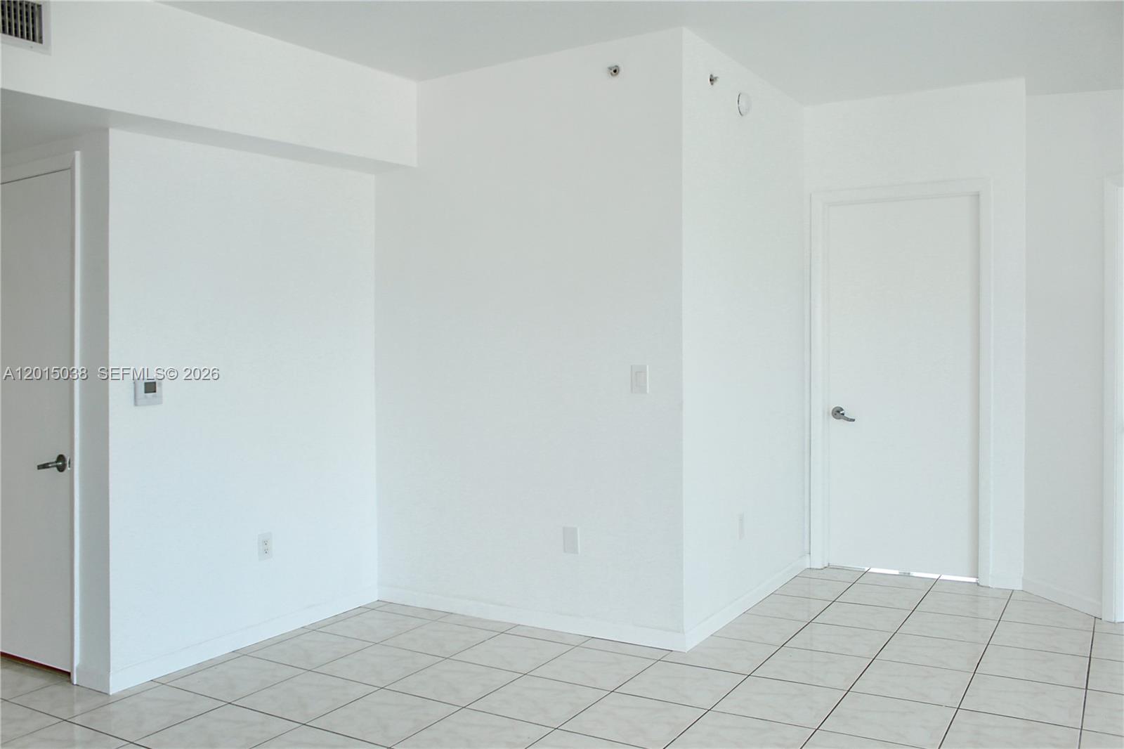 350 S Miami Ave #2713, Miami FL 33130