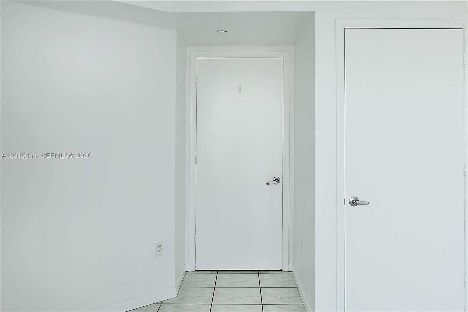 350 S Miami Ave #2713, Miami FL 33130