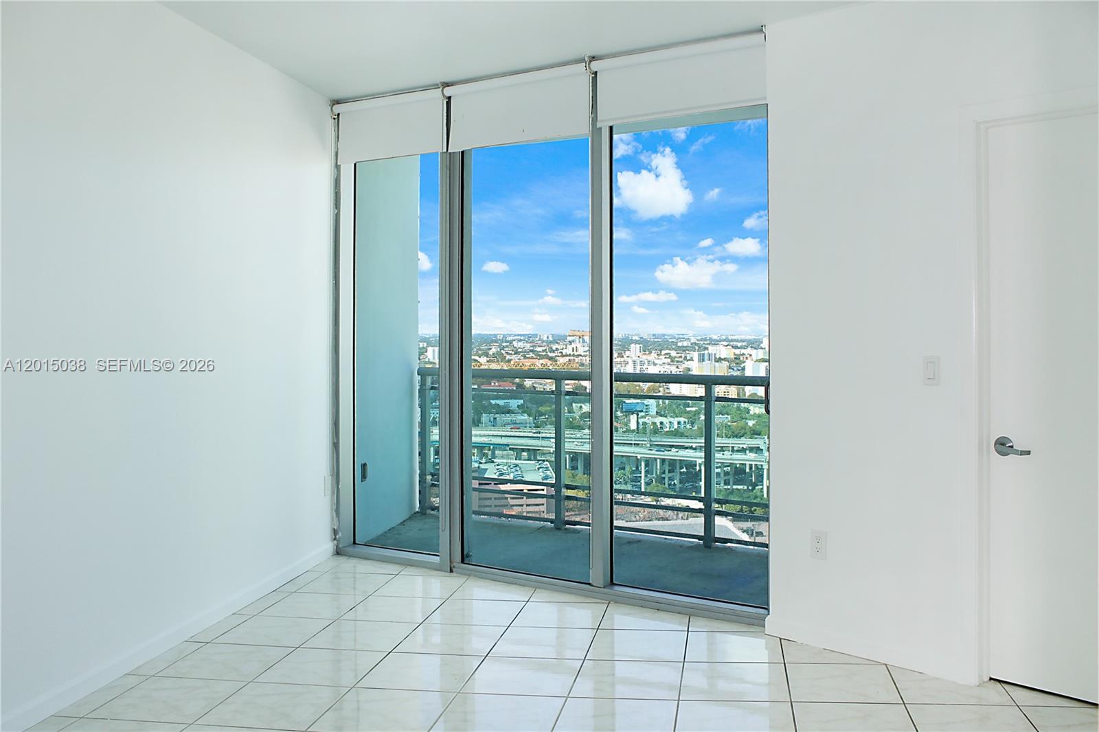 350 S Miami Ave #2713, Miami FL 33130