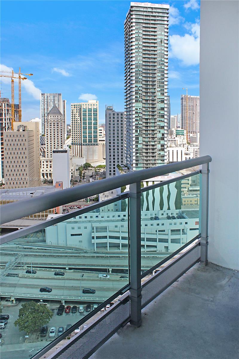 350 S Miami Ave #2713, Miami FL 33130