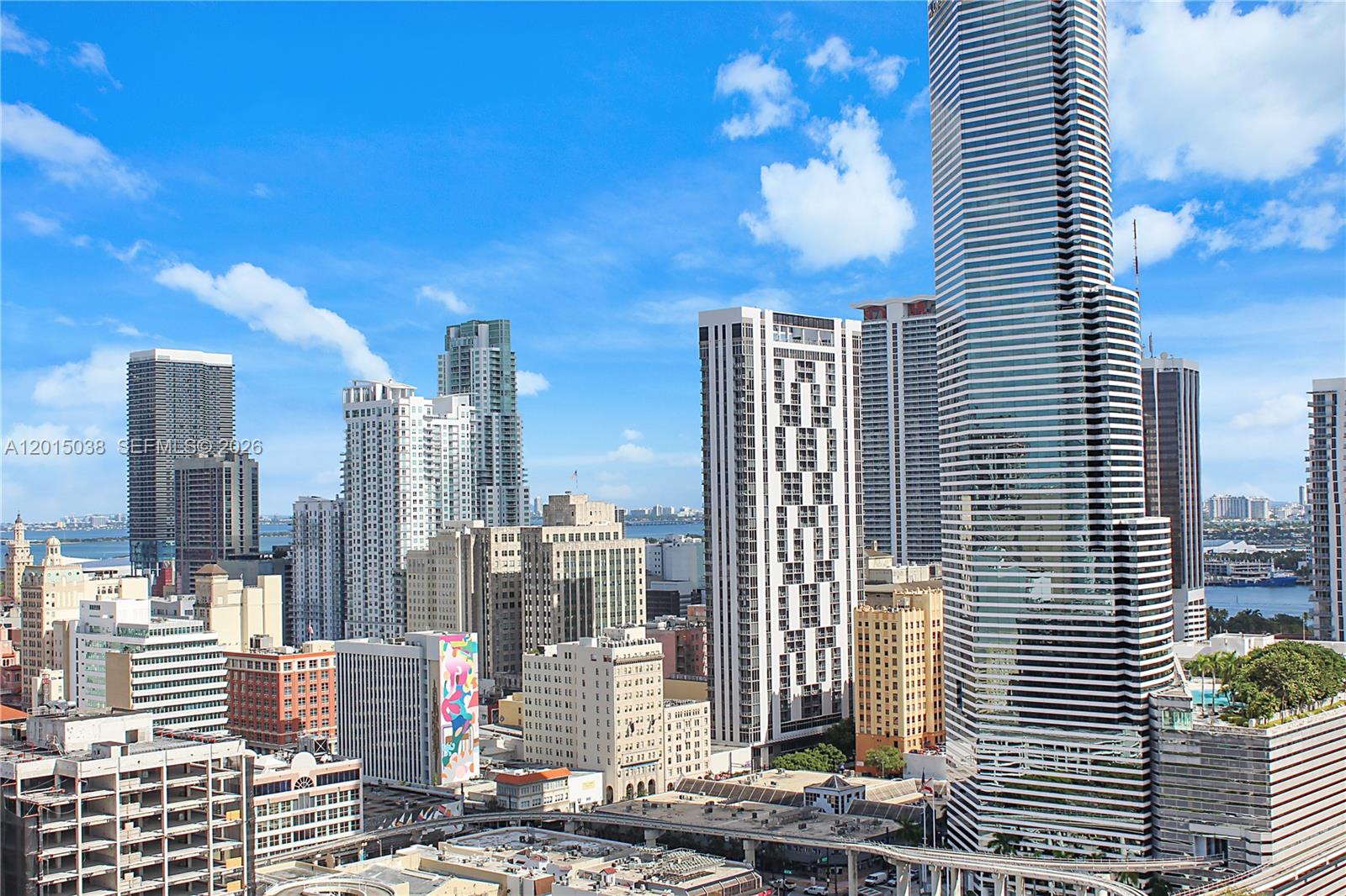 350 S Miami Ave #2713, Miami FL 33130
