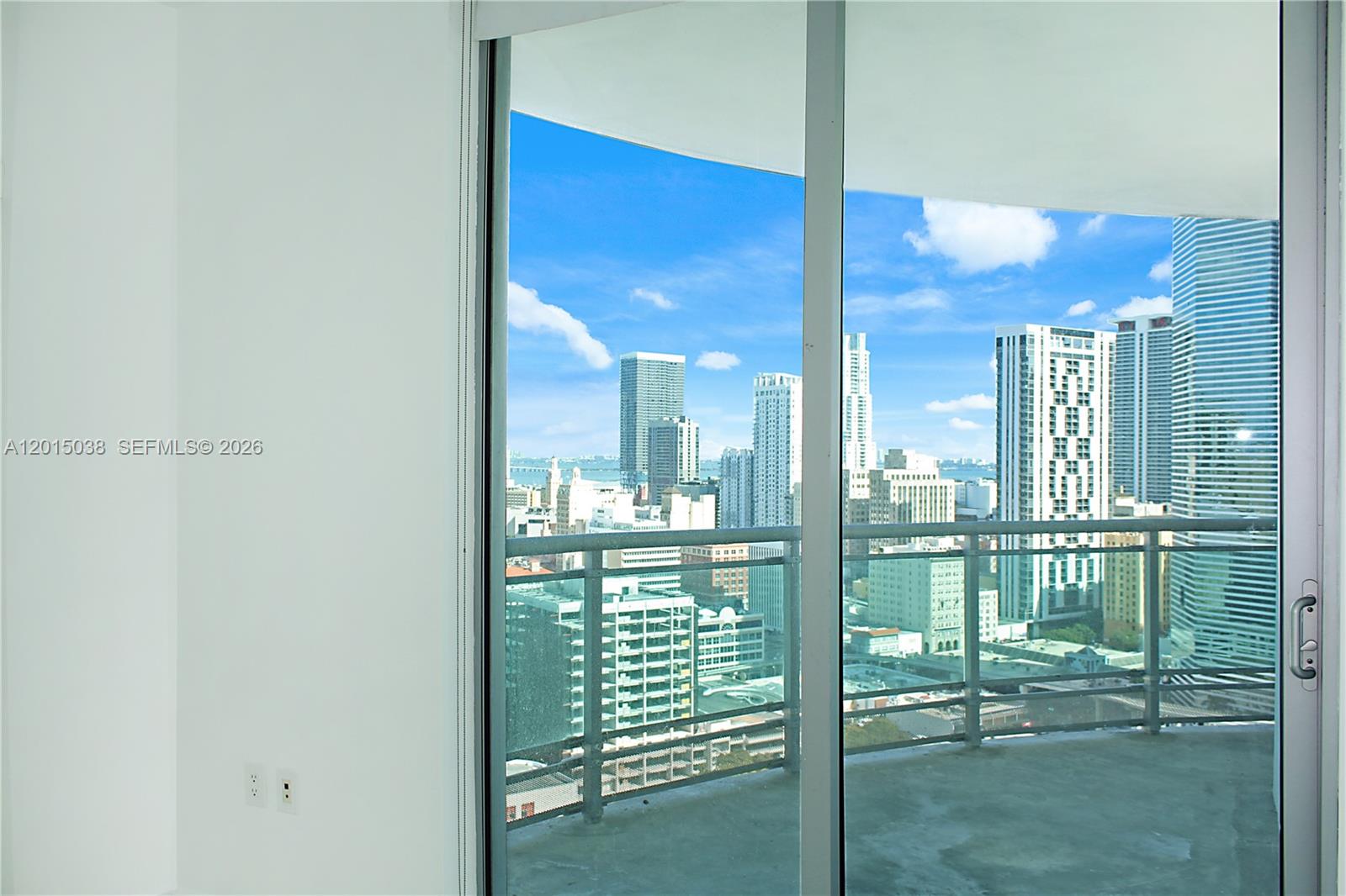 350 S Miami Ave #2713, Miami FL 33130