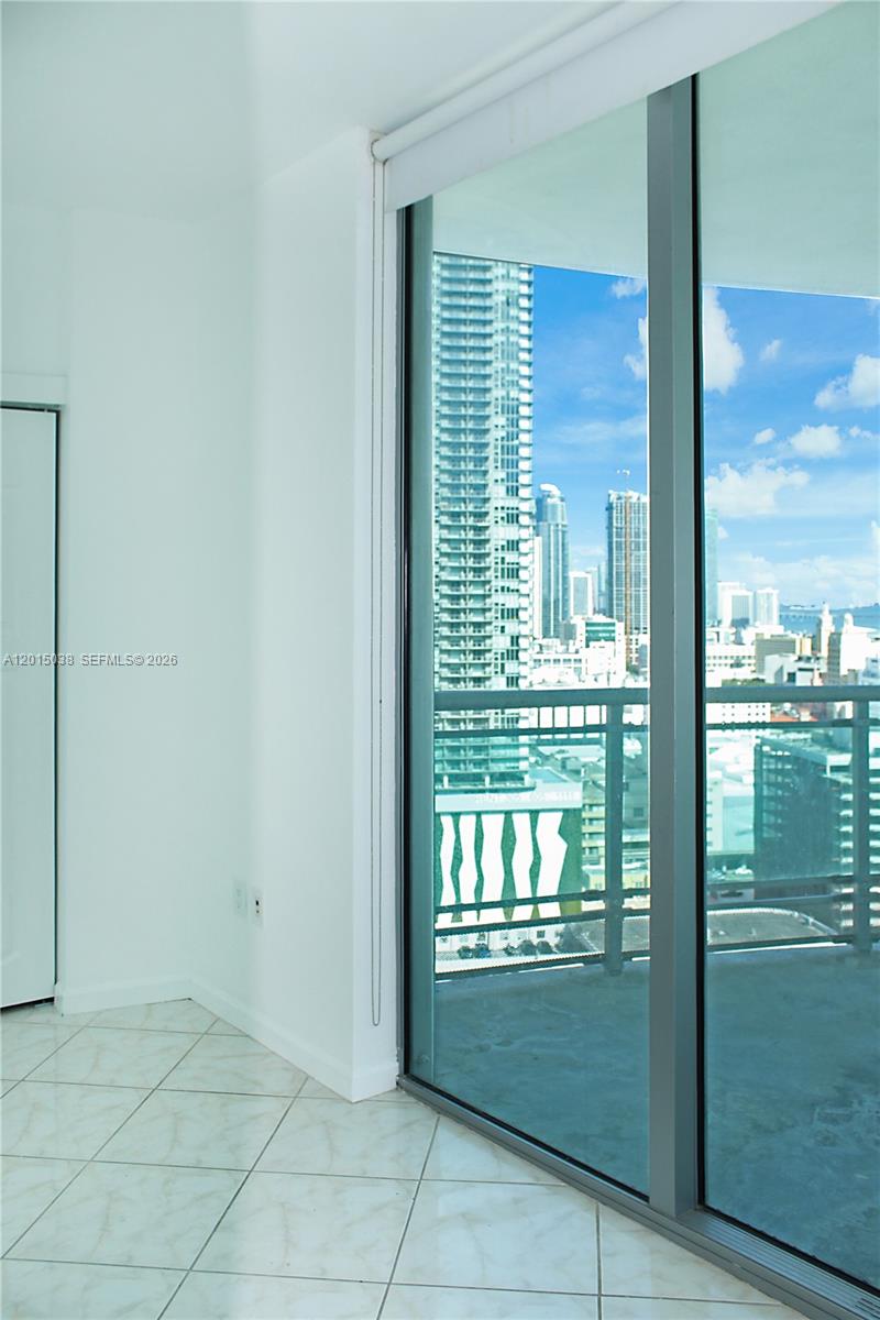 350 S Miami Ave #2713, Miami FL 33130