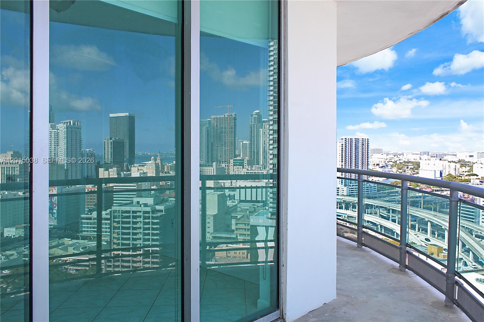 350 S Miami Ave #2713, Miami FL 33130