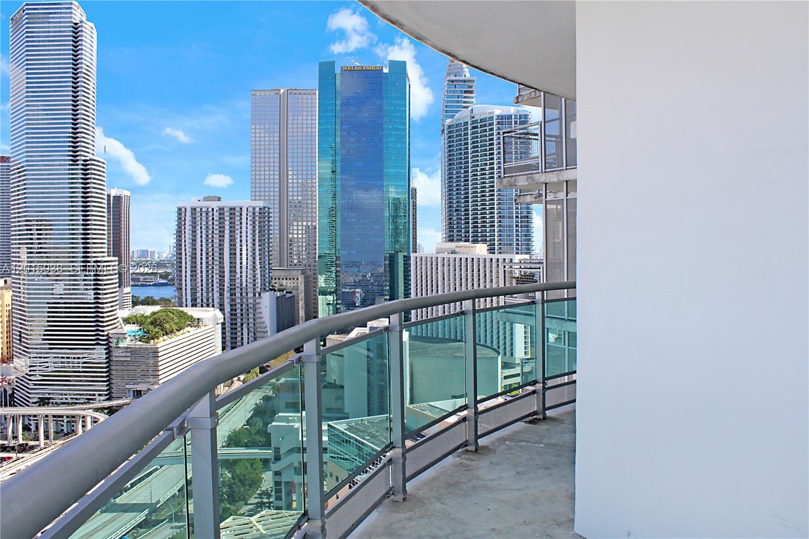 350 S Miami Ave #2713, Miami FL 33130