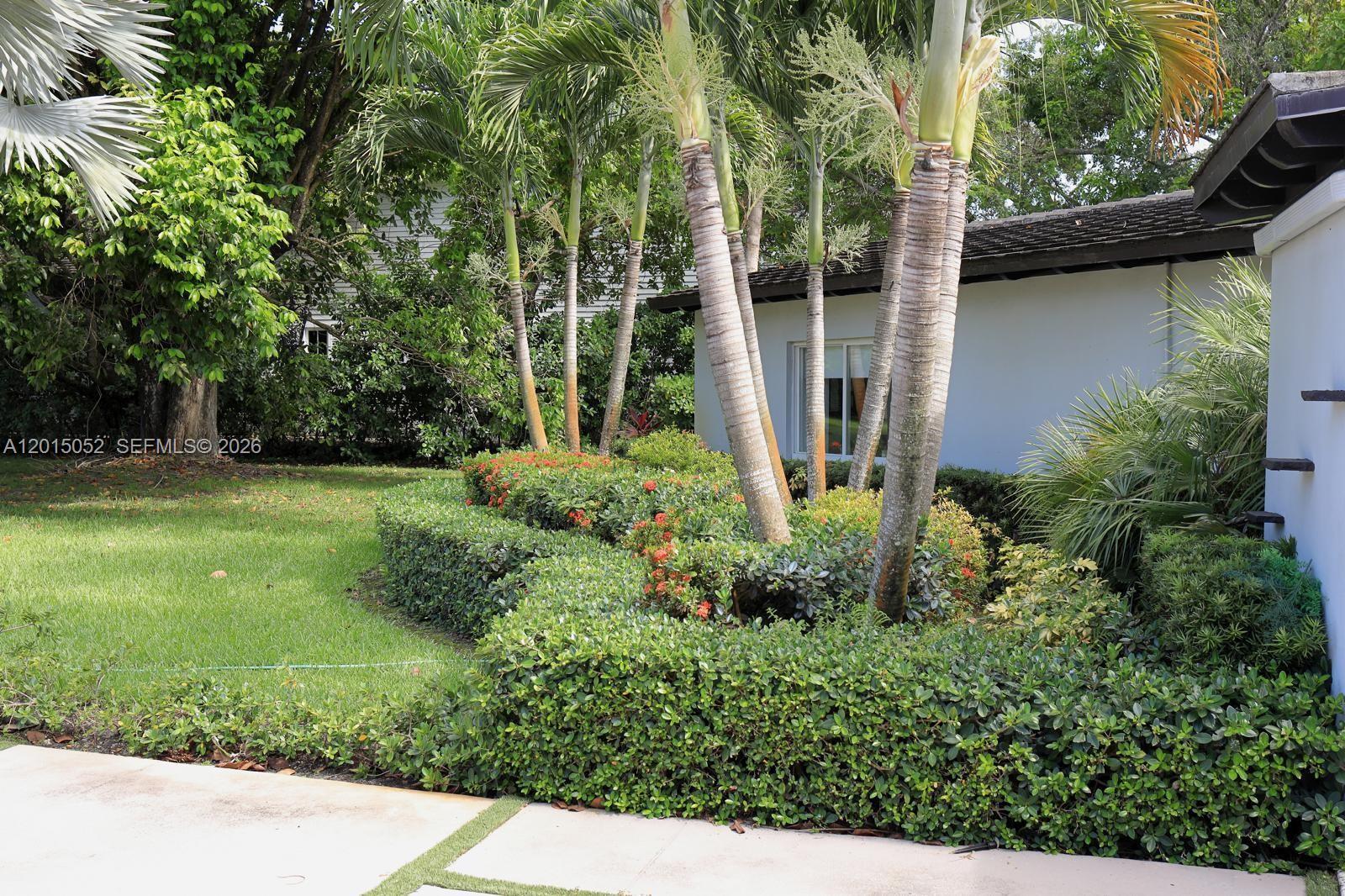 5250 SW 62nd Ave, Miami FL 33155