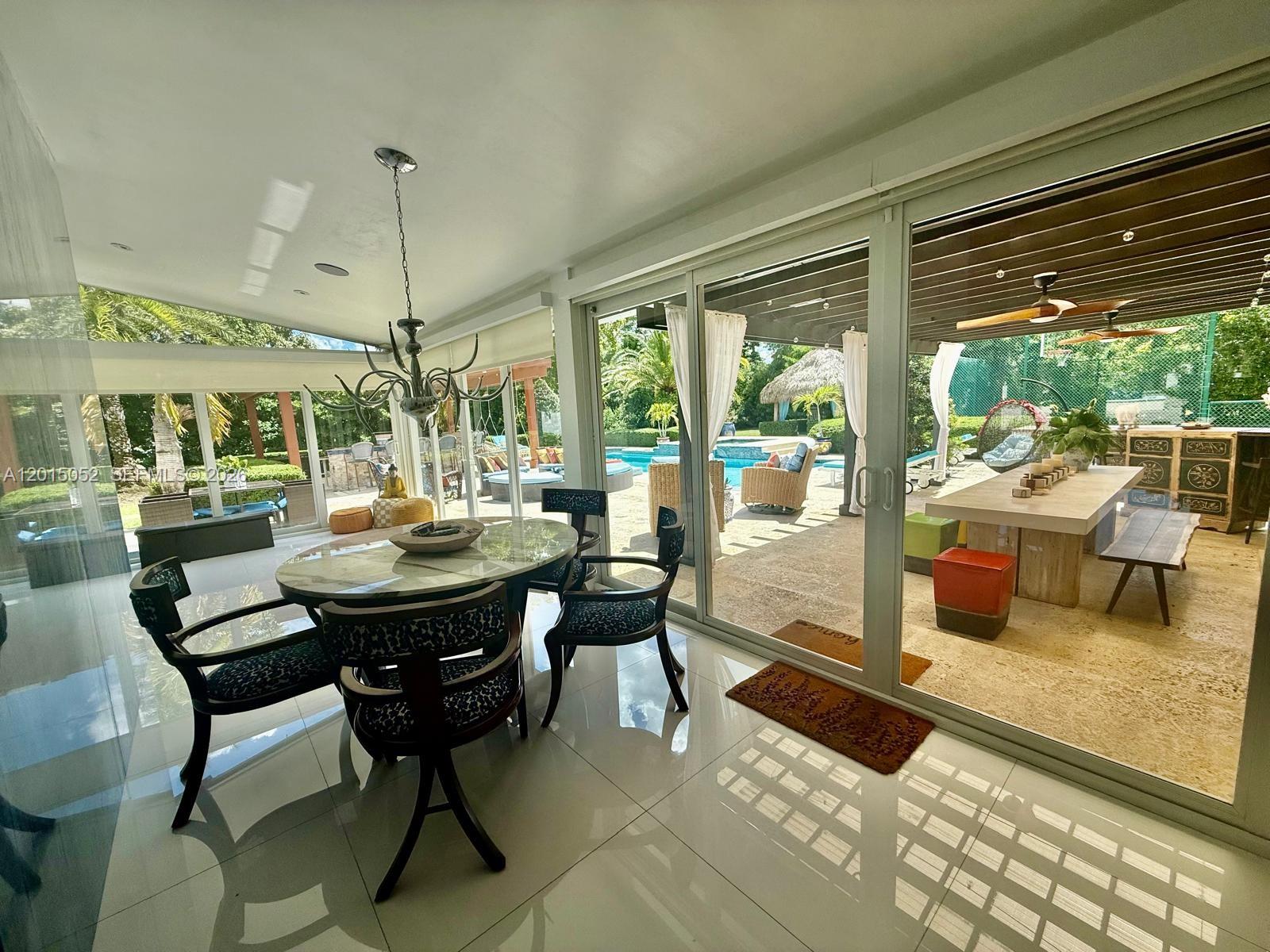 5250 SW 62nd Ave, Miami FL 33155