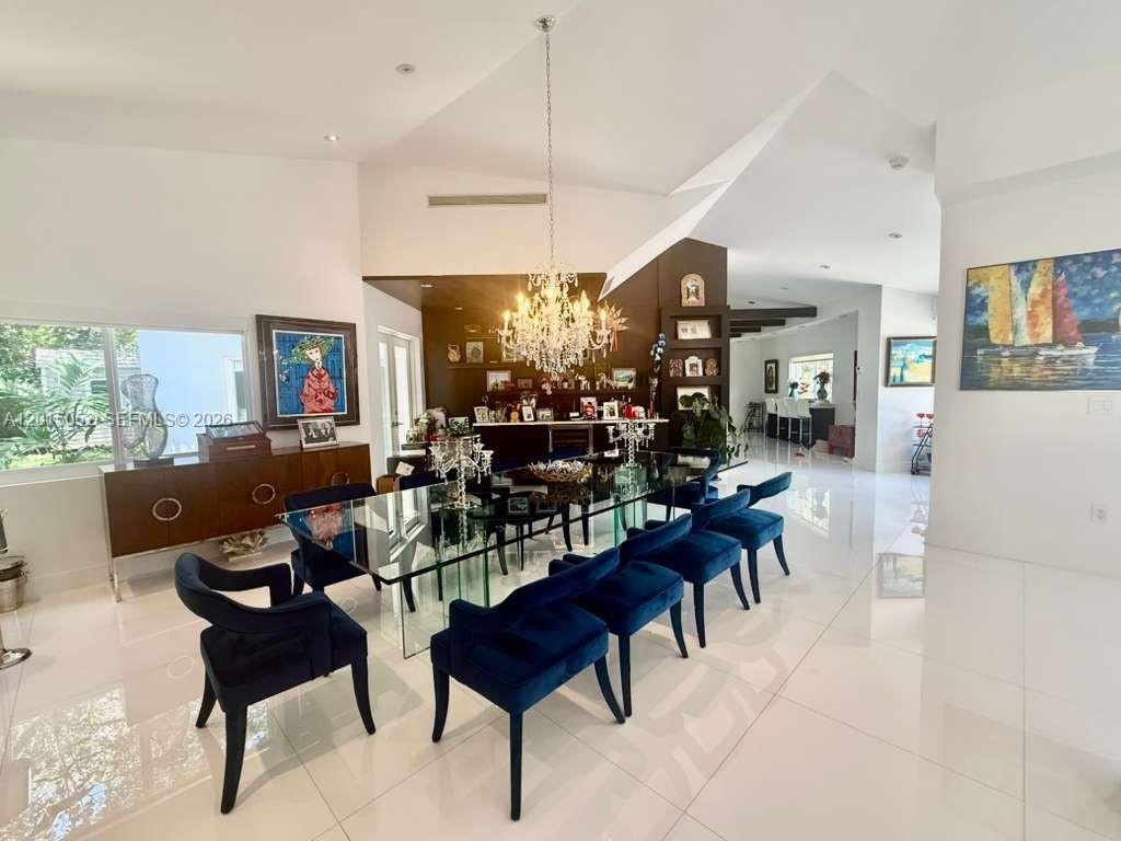 5250 SW 62nd Ave, Miami FL 33155