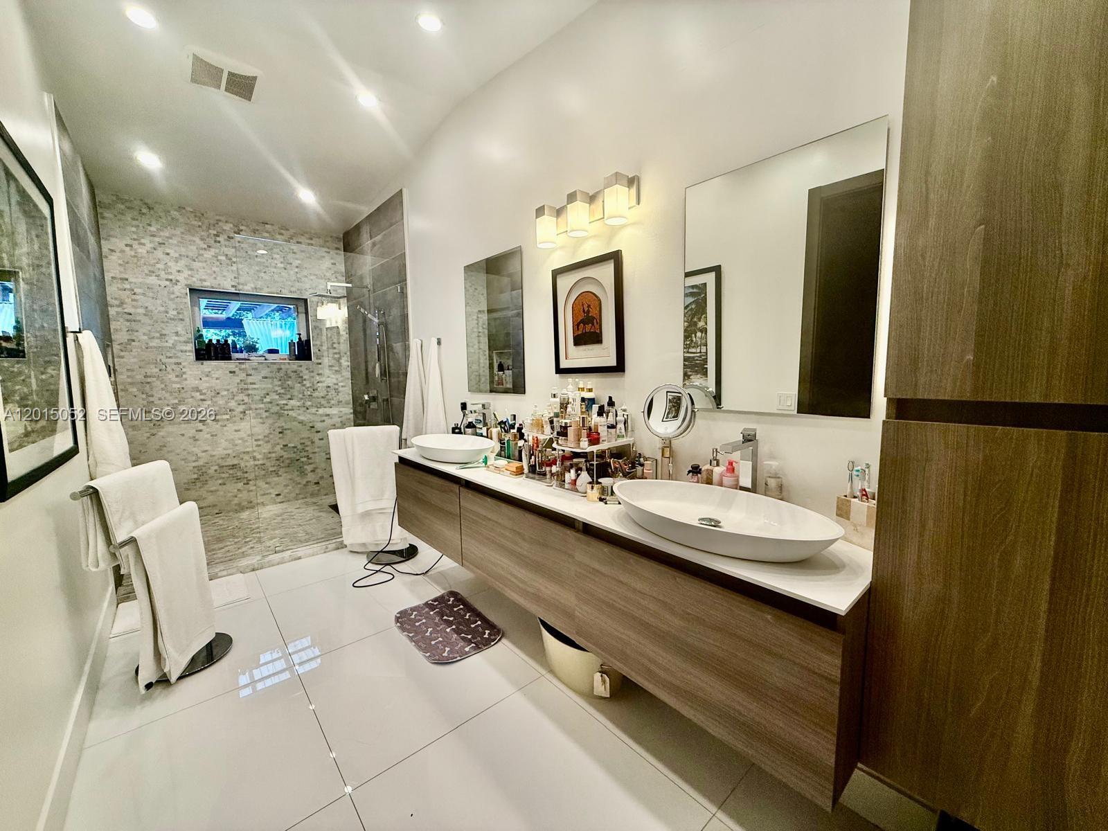 5250 SW 62nd Ave, Miami FL 33155