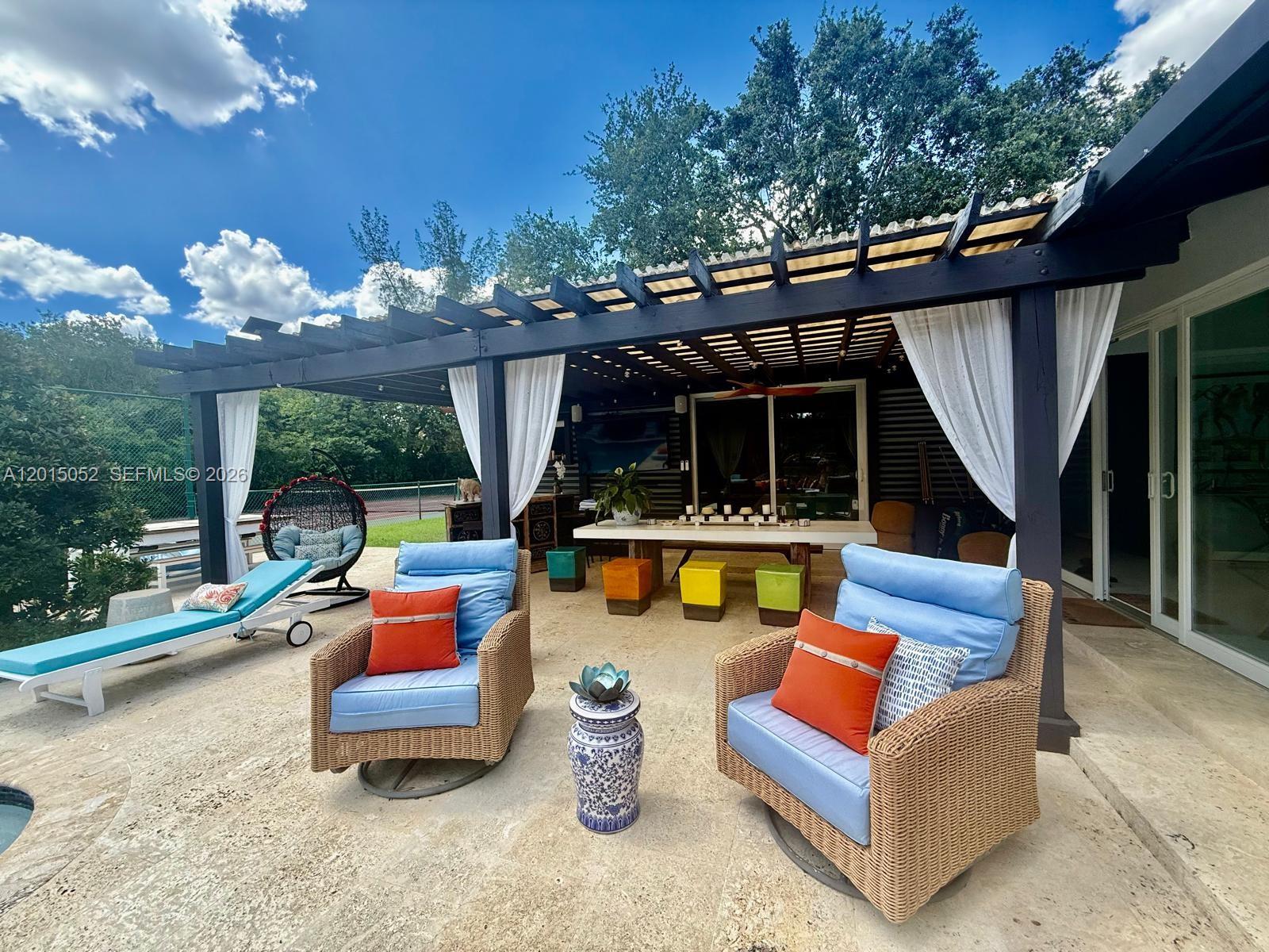 5250 SW 62nd Ave, Miami FL 33155