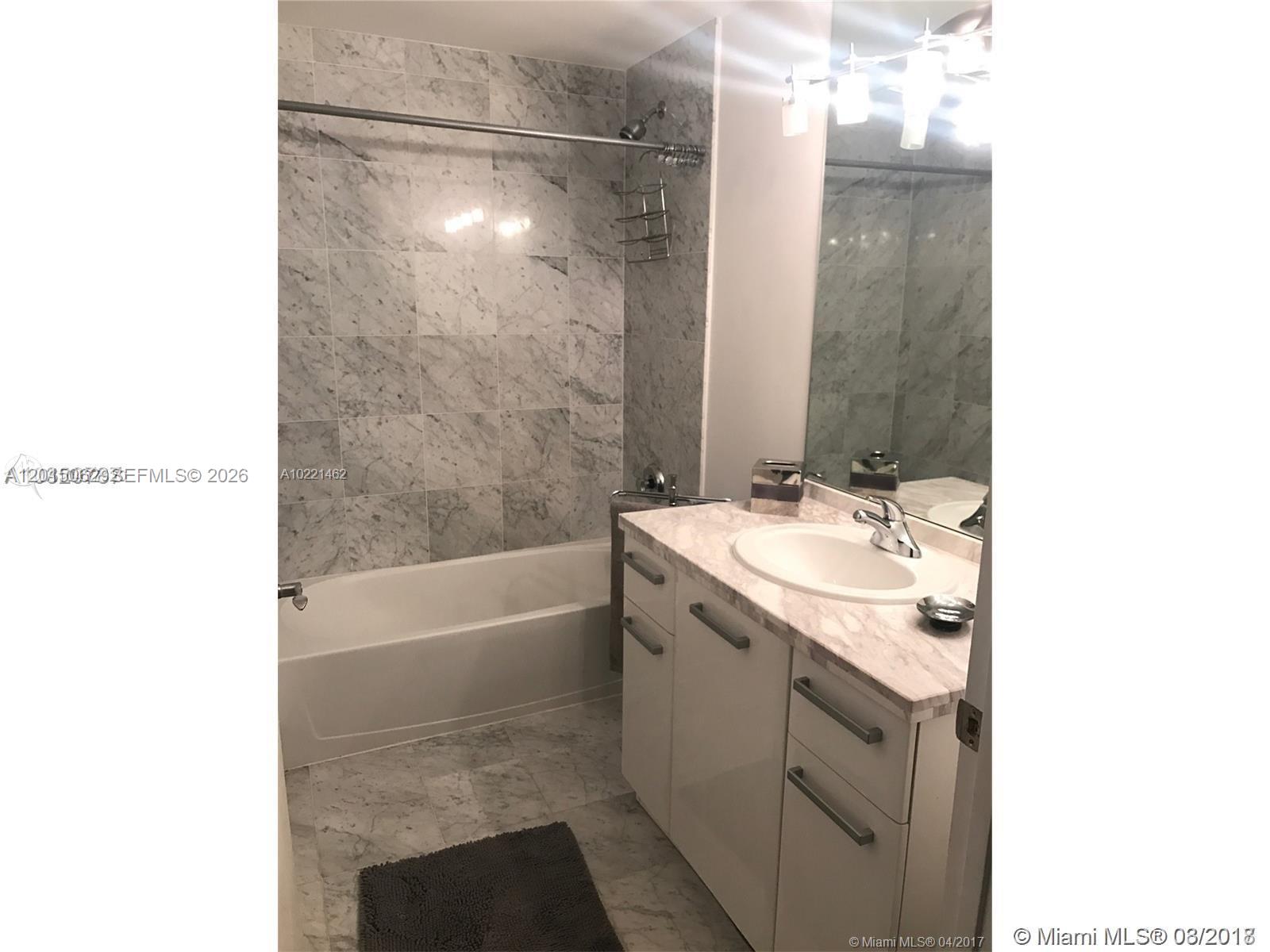 253 NE 2nd St #312, Miami FL 33132