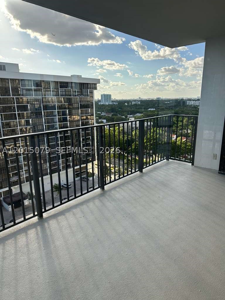 1901 Brickell Ave #B2104, Miami FL 33129