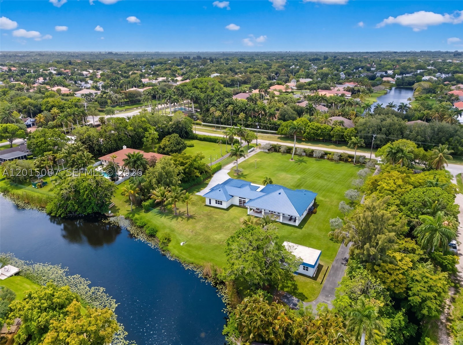 2400 SW 112th Ave, Davie FL 33325