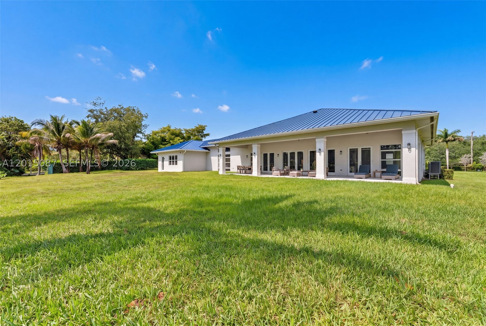 2400 SW 112th Ave, Davie FL 33325