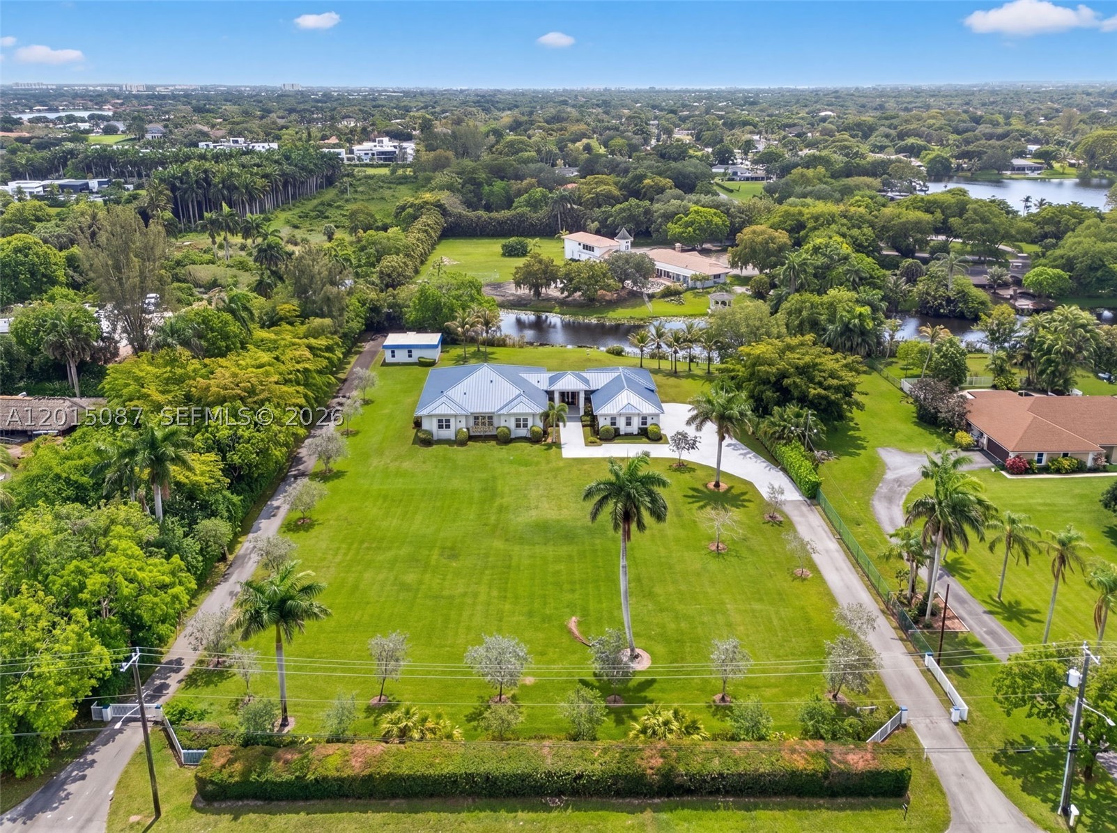 2400 SW 112th Ave, Davie FL 33325