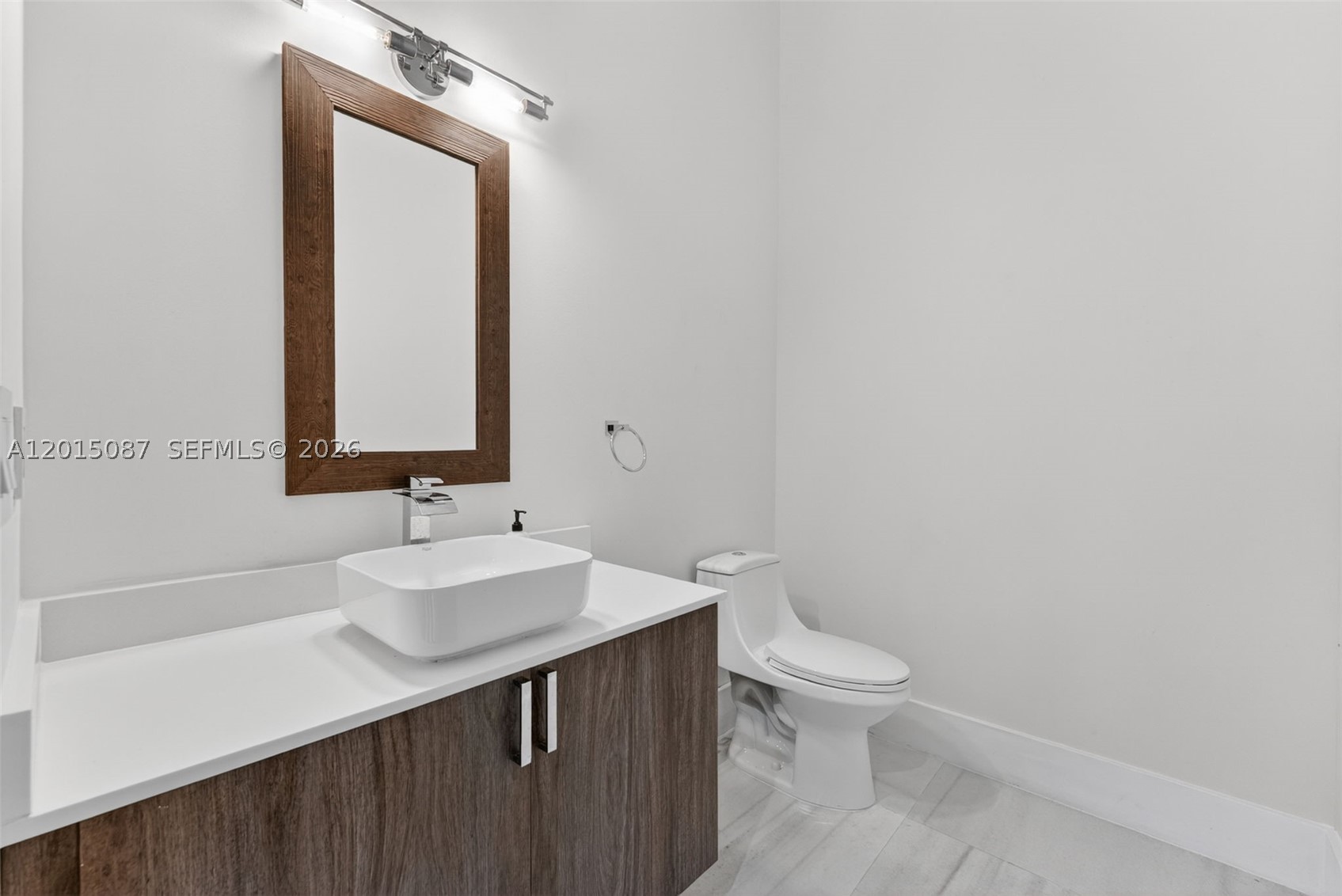 2400 SW 112th Ave, Davie FL 33325