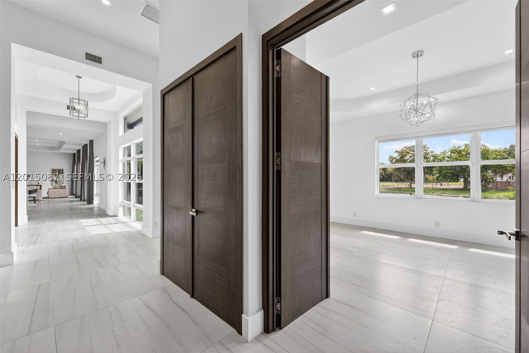 2400 SW 112th Ave, Davie FL 33325