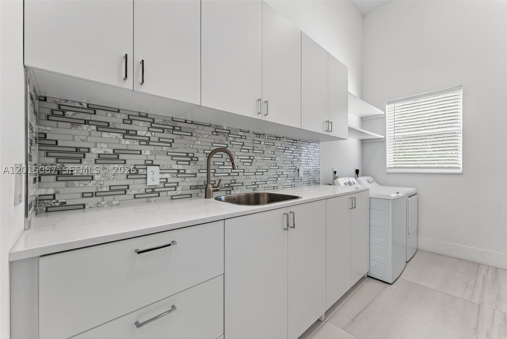 2400 SW 112th Ave, Davie FL 33325