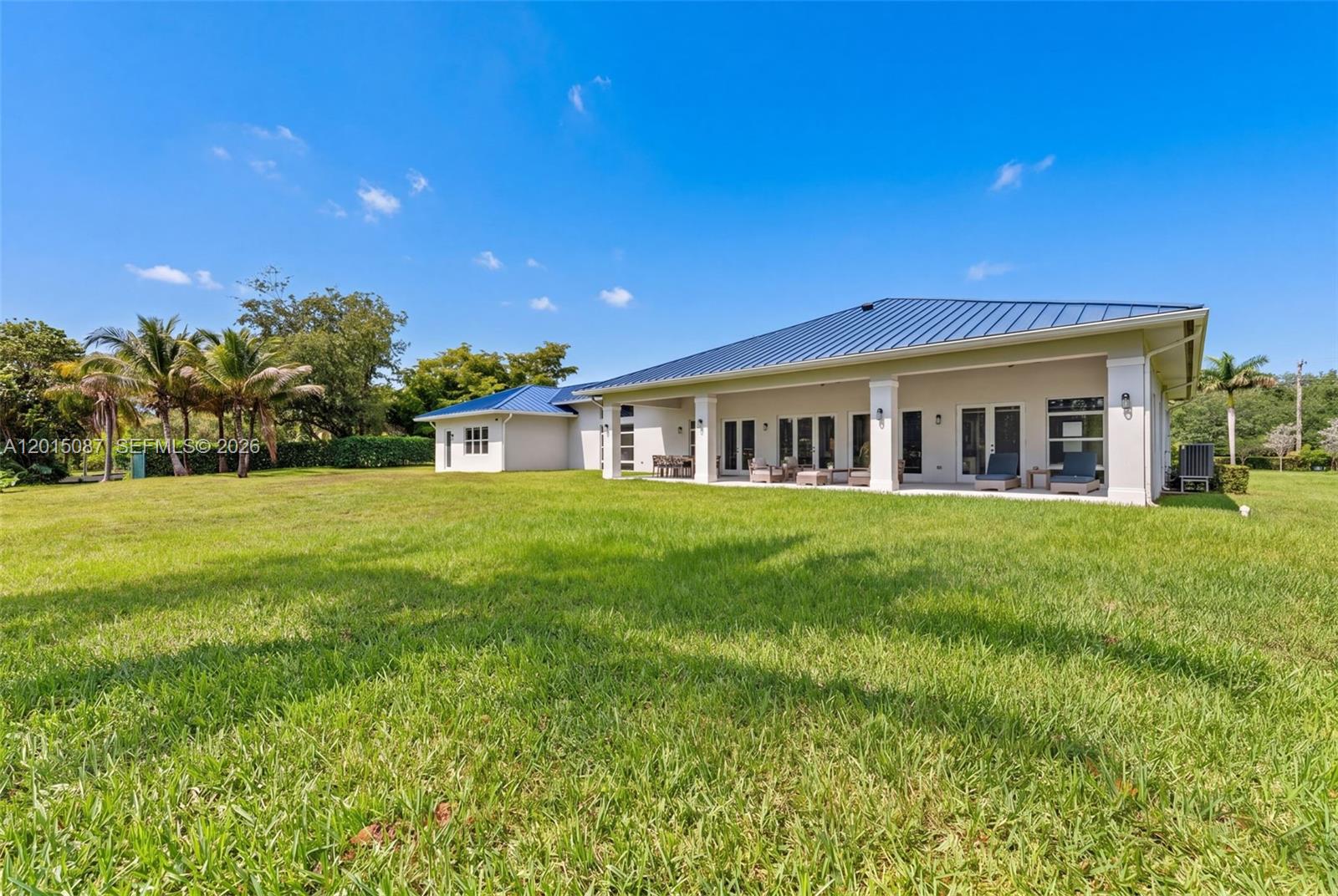2400 SW 112th Ave, Davie FL 33325