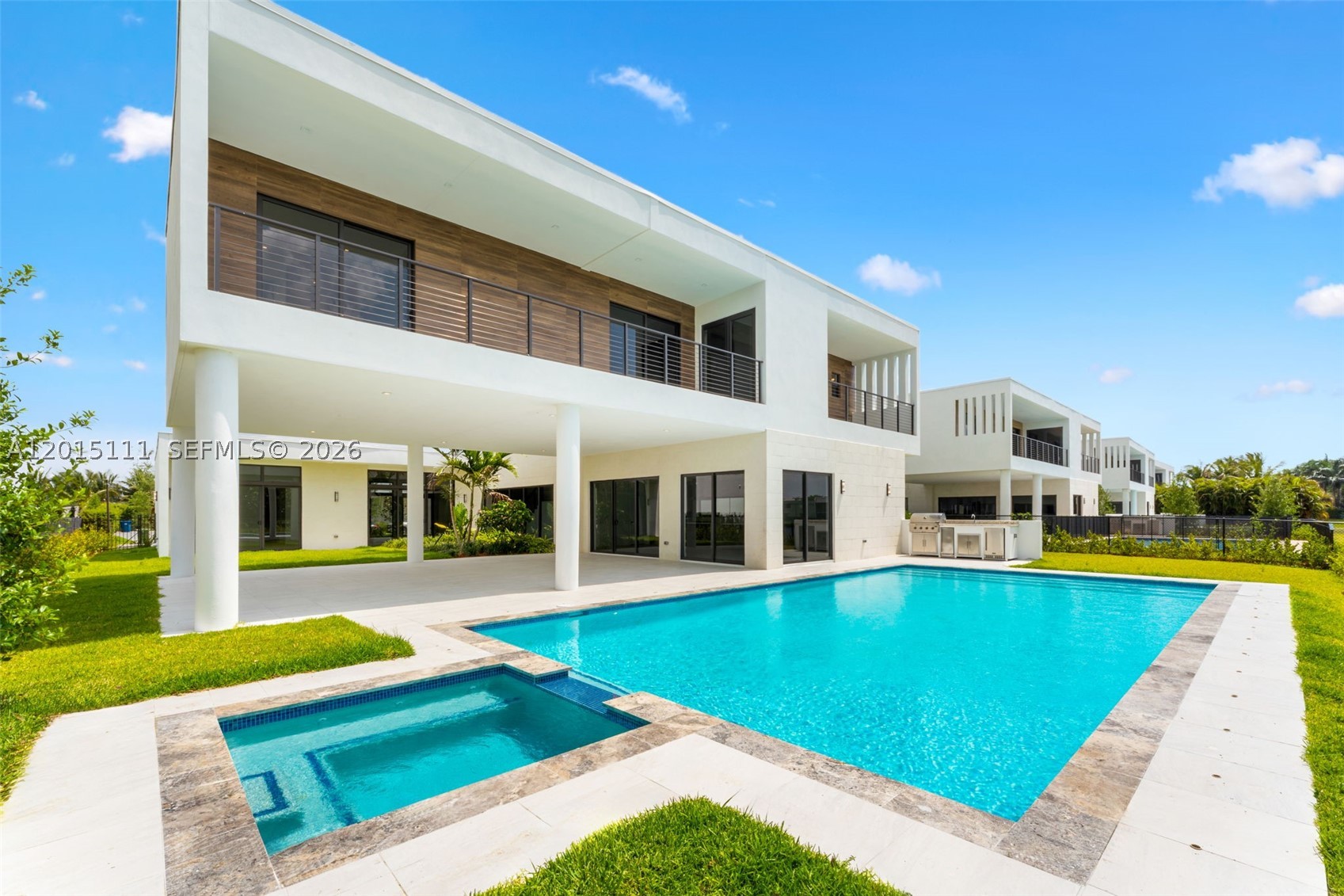 16700 N Botaniko Dr N, Weston FL 33326