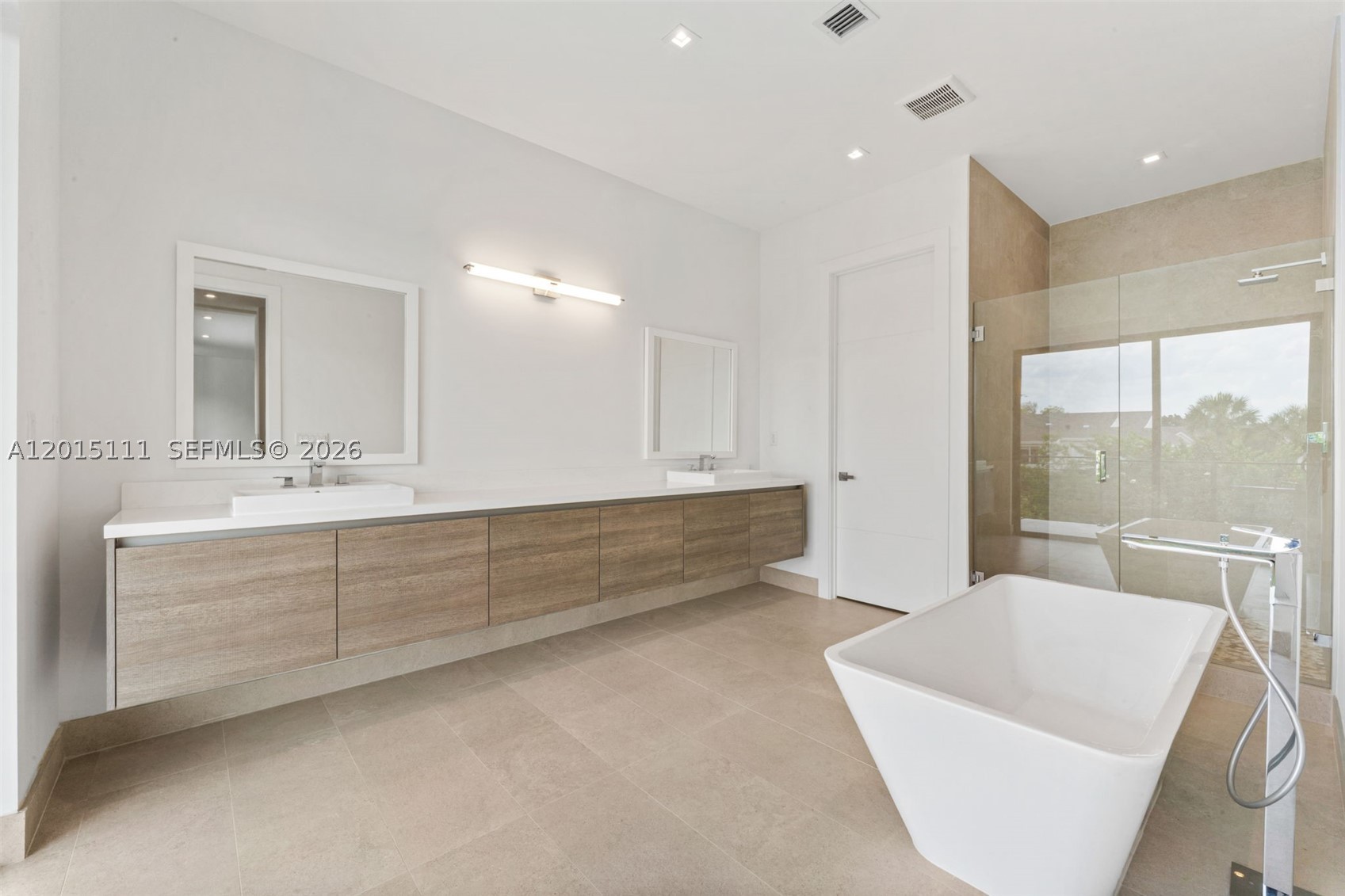 16700 N Botaniko Dr N, Weston FL 33326
