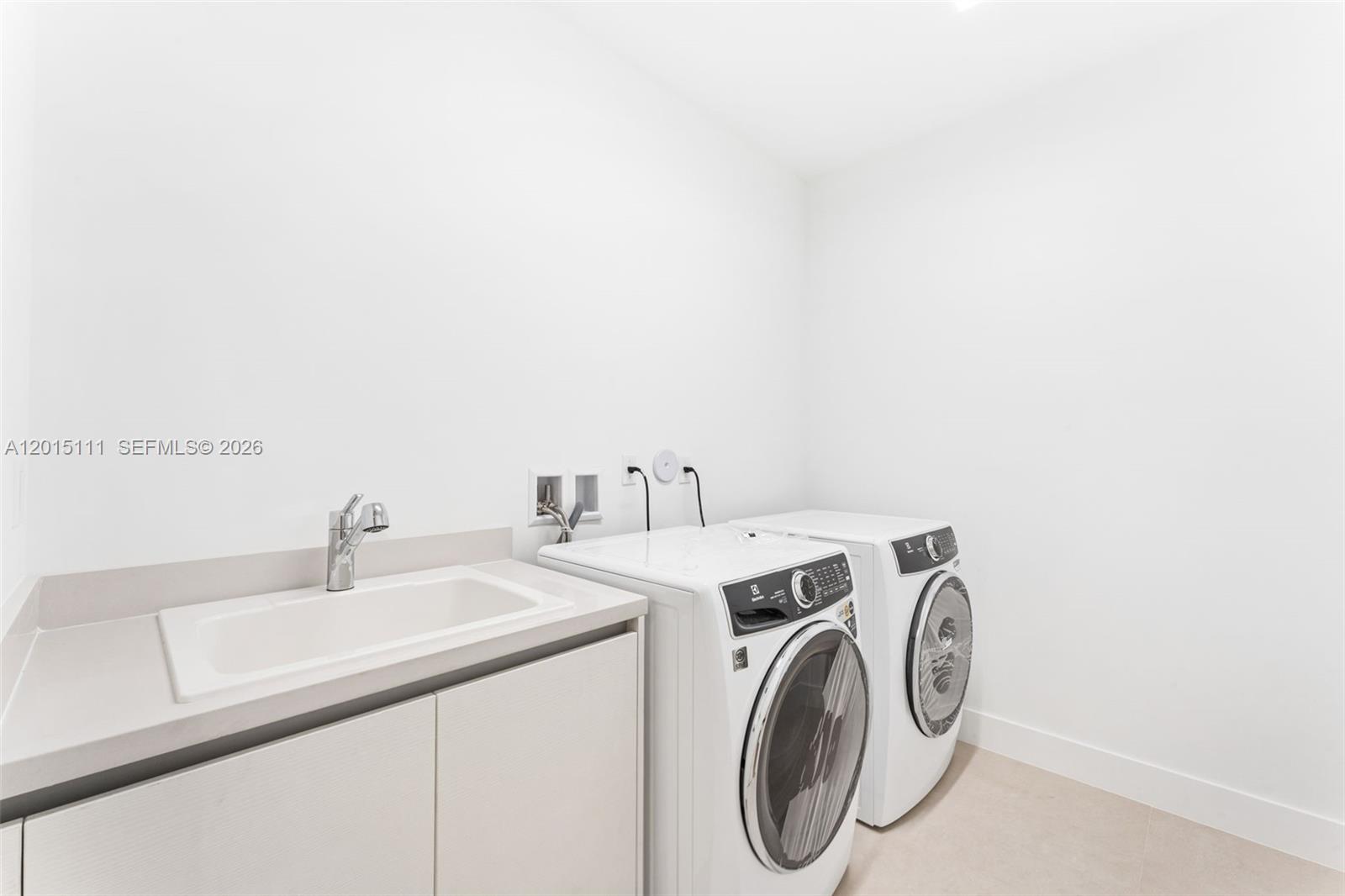 16700 N Botaniko Dr N, Weston FL 33326