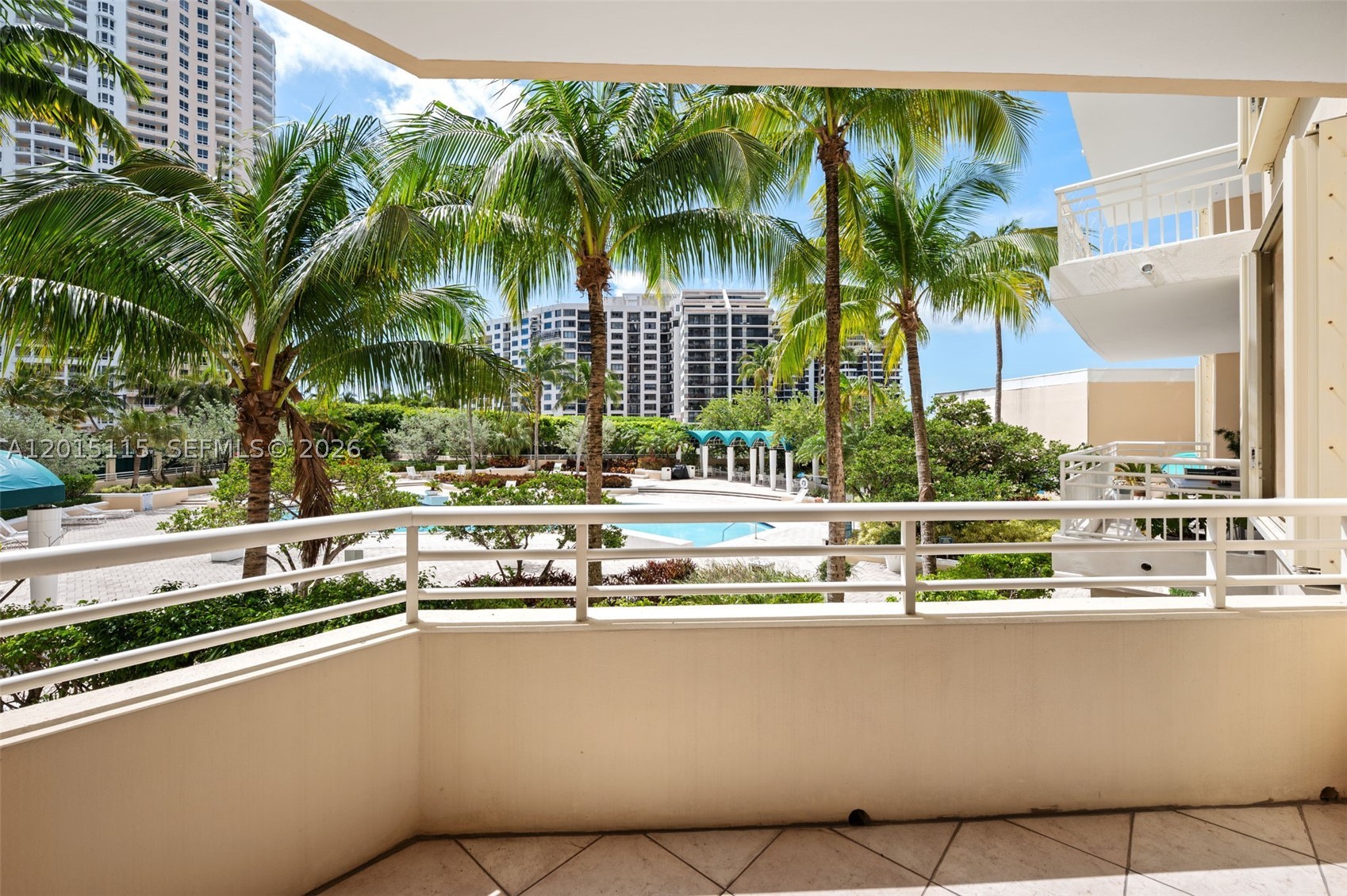 888 Brickell Key Dr #609, Miami FL 33131