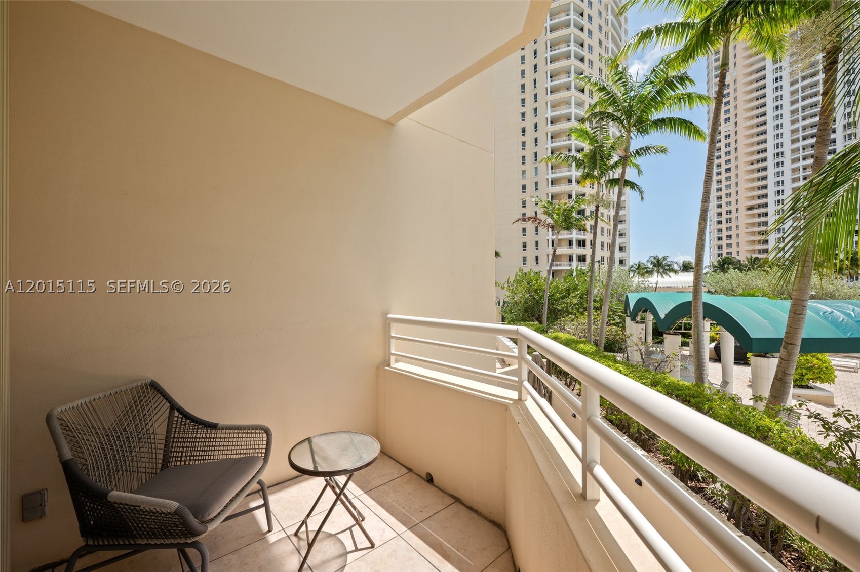 888 Brickell Key Dr #609, Miami FL 33131