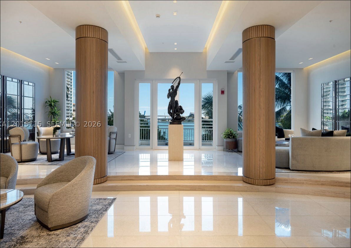 888 Brickell Key Dr #609, Miami FL 33131